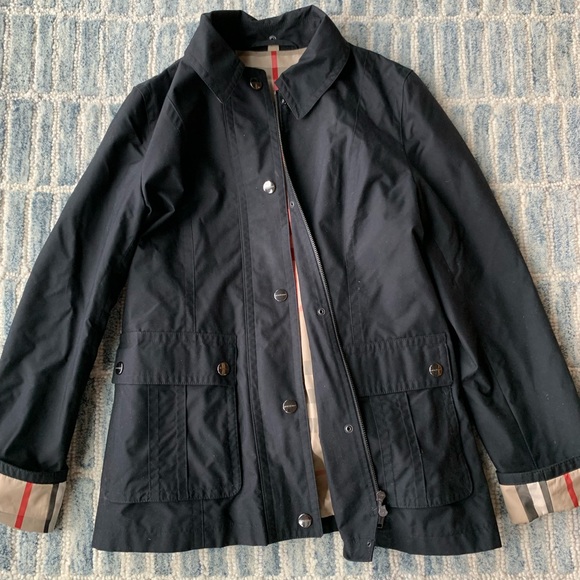 Burberry Brit Trench Coat with detachable hood - Picture 2 of 16